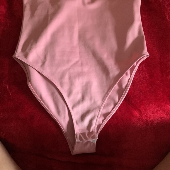 Pink Bodysuit. Size:6. Brand:New Look. Made in Turkey. - Picture 4 of 7